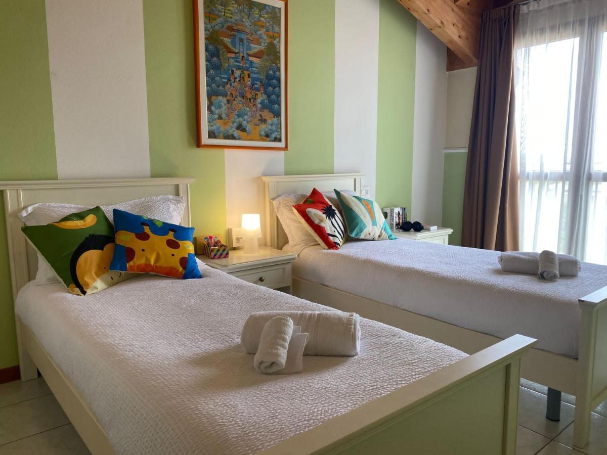 Ferretti Residence Garda Palace Peschiera del Garda Luaran gambar