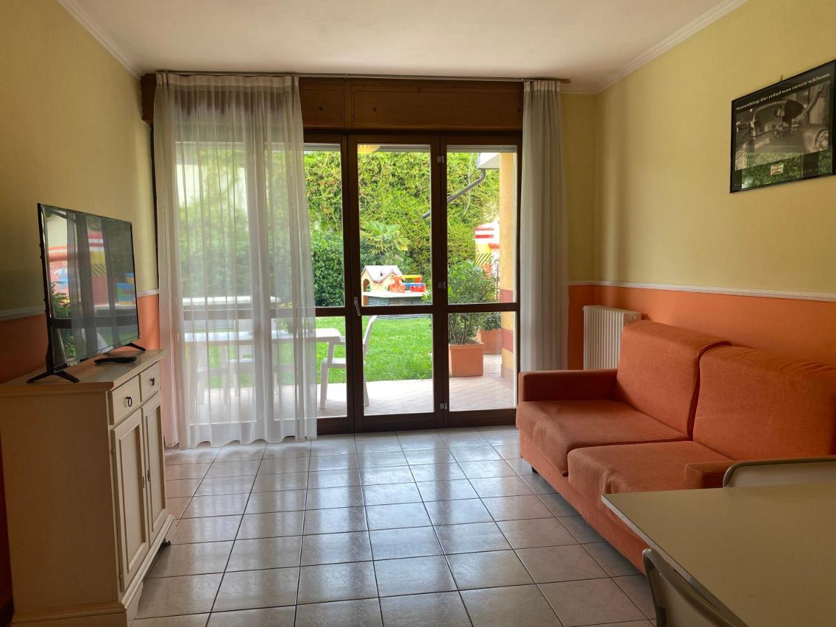 Ferretti Residence Garda Palace Peschiera del Garda Luaran gambar