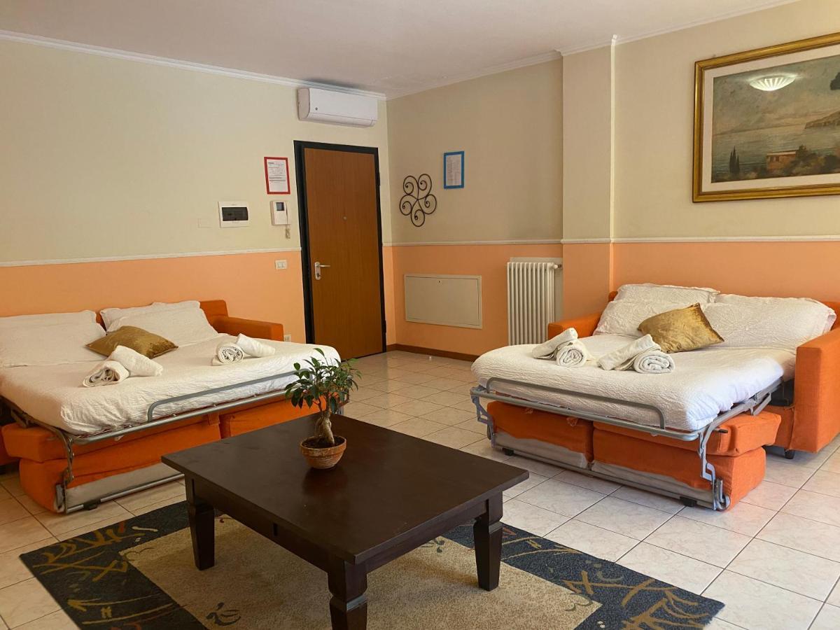 Ferretti Residence Garda Palace Peschiera del Garda Luaran gambar