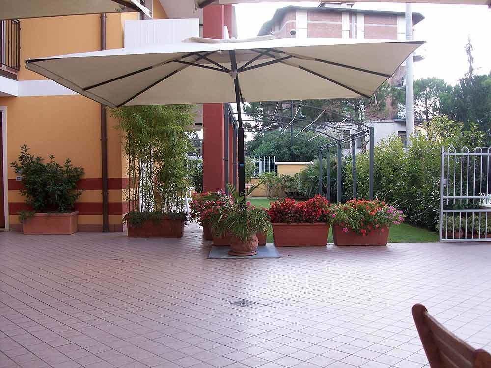 Ferretti Residence Garda Palace Peschiera del Garda Luaran gambar